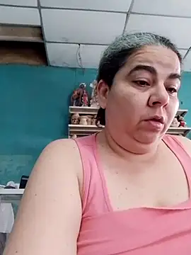 Snapshot of Golositadeamor chatting on 05.19.26 Golositadeamor online show from 05.19.26