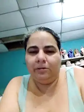 Snapshot of Golositadeamor chatting on 05.27.26 Golositadeamor online show from 05.27.26