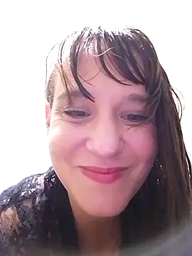 Snapshot of Maggie38 chatting on 05.12.26 Maggie38 online show from 05.12.26