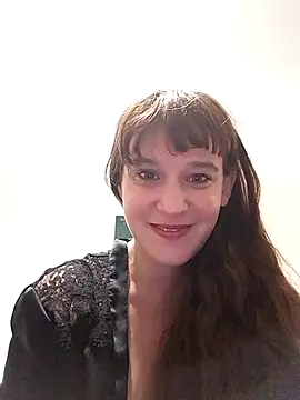 Snapshot of Maggie38 chatting on 05.18.26 Maggie38 online show from 05.18.26