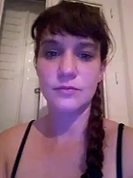 Snapshot of Maggie38 chatting on 06.02.26 Maggie38 online show from 06.02.26