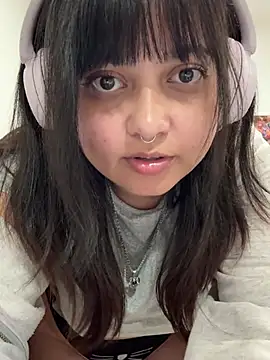 Snapshot of ZoeyDoll_ chatting on 06.25.26 ZoeyDoll online show from 06.25.26