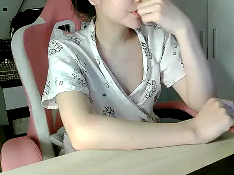 lucienguyen online show from 07.28.26