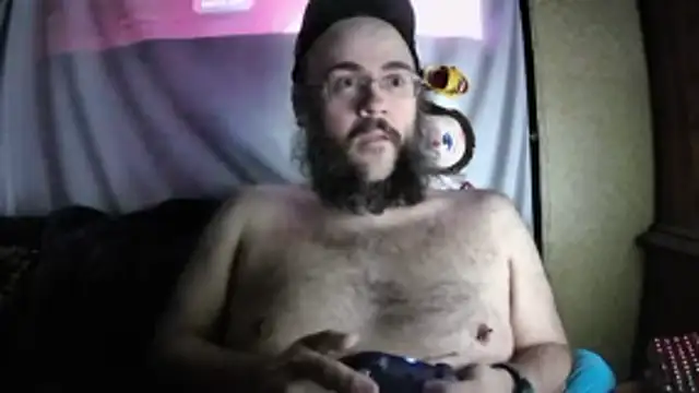 BriTheTopBear online show from 04.07.26