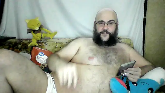Snapshot of BriTheTopBear chatting on 04.16.26 BriTheTopBear online show from 04.16.26