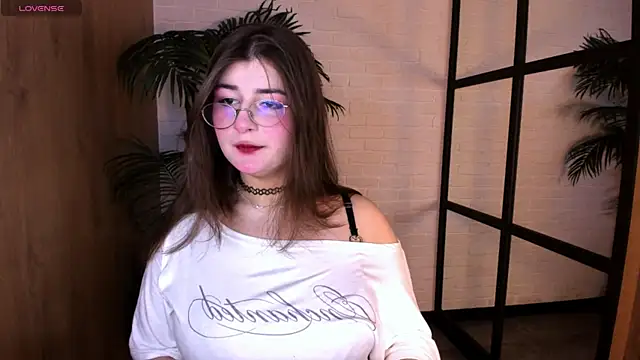 HaniaWish online show from 07.17.26