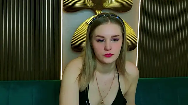 Molly Voses online show from 04.24.26