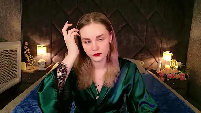 Molly Voses online show from 05.19.26