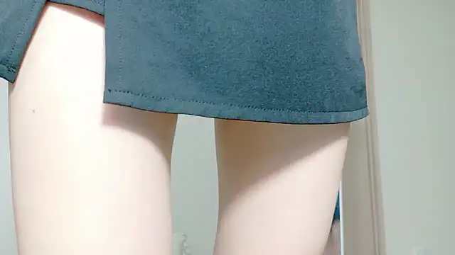 Snapshot of irochan_v chatting on 04.13.26 irochan v online show from 04.13.26