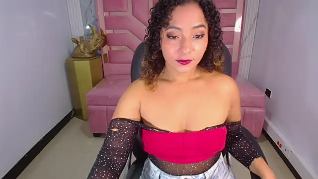 Brittany ch online show from 04.13.26