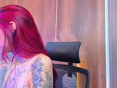 Snapshot of _Megan_Angel_ chatting on 04.09.26 Megan Angel online show from 04.09.26