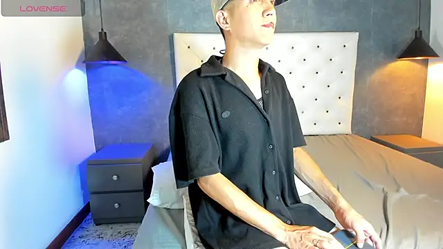 Jara Chick online show from 04.30.26