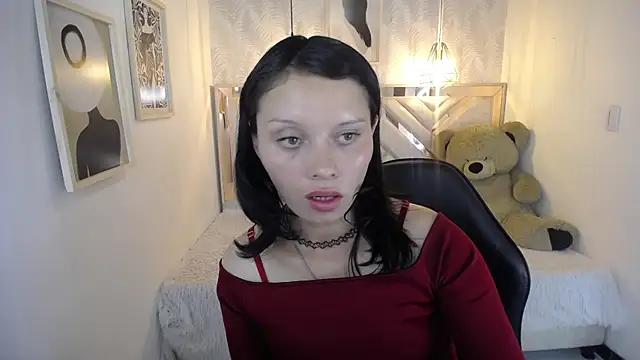 Snapshot of ahmy_ chatting on 05.20.26 ahmy online show from 05.20.26