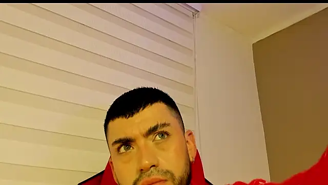 Snapshot of Alexander_Diazz chatting on 05.02.26 Alexander Diazz online show from 05.02.26