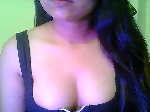 Snapshot of Saxy_Mony002 chatting on 06.10.26 Saxy Mony002 online show from 06.10.26
