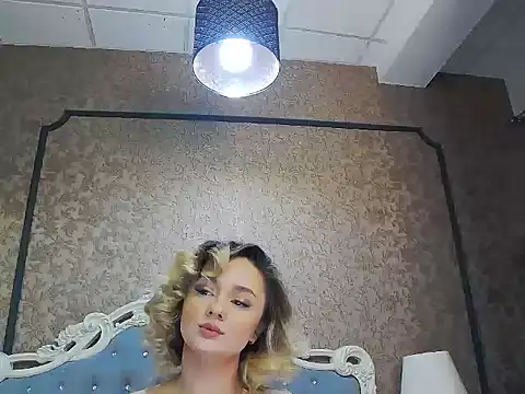 Ivy Quin online show from 04.10.26