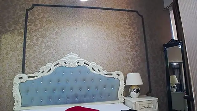 Ivy Quin online show from 05.22.26