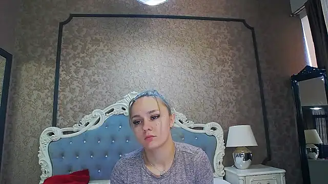Ivy Quin online show from 06.06.26