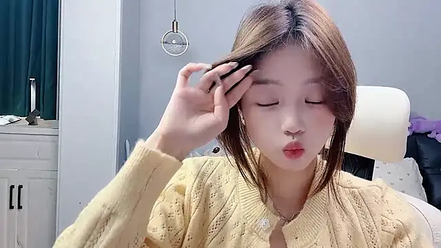 Lilababy00 online show from 06.05.26