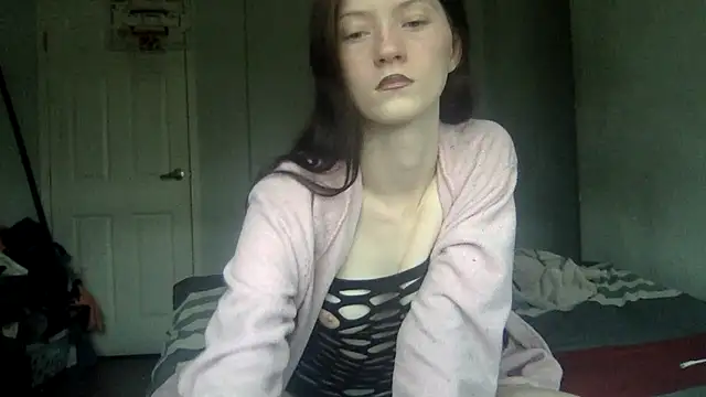 Snapshot of Munchkinbaby72318 chatting on 07.01.26 Munchkinbaby72318 online show from 07.01.26