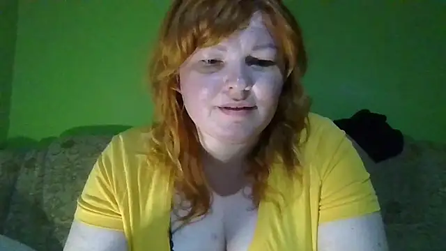 Snapshot of KrisryOxNikss chatting on 04.15.26 KrisryOxNikss online show from 04.15.26