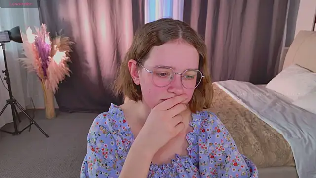 FreeHarmony  online show from 04.09.26