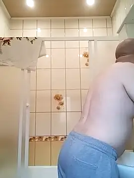 Luceriusbigass online show from 11.02.25