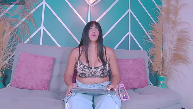 Snapshot of Grace_Walkerr chatting on 04.08.26 Grace Walkerr online show from 04.08.26