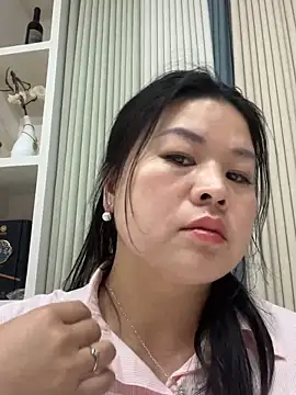 Snapshot of xiao1218 chatting on 04.16.26 xiao1218 online show from 04.16.26