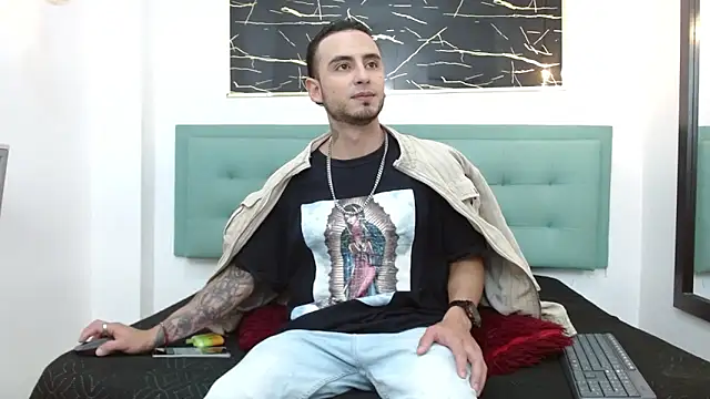 PowerLustX online show from 05.04.26