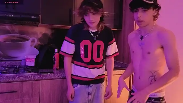 Otter Moon online show from 06.28.26