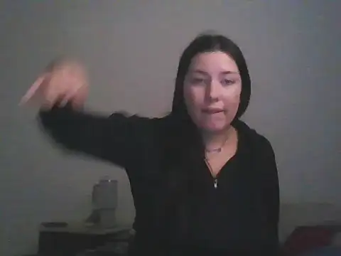 Snapshot of cherryxxox chatting on 04.13.26 cherryxxox online show from 04.13.26