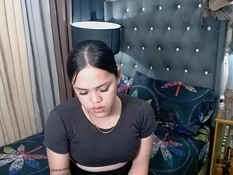 yhanachoii online show from 06.16.26
