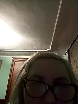 AureliaSky598 online show from 04.29.26
