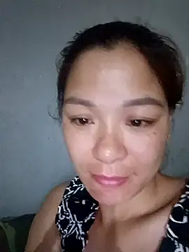 mia0033 online show from 04.19.26