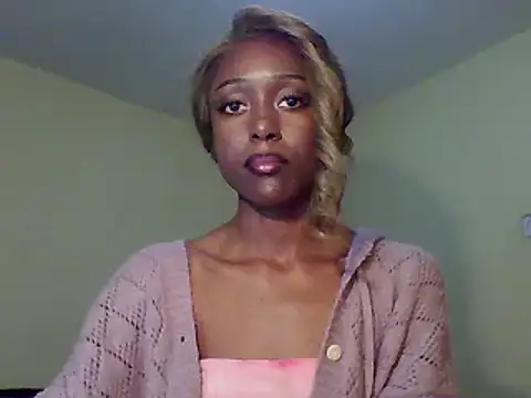 HotSkinnyLady online show from 07.19.26