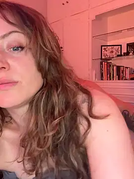 Snapshot of SashaVendetta chatting on 07.19.26 SashaVendetta online show from 07.19.26