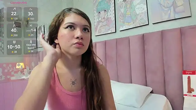 Hellencute18  online show from 06.08.26