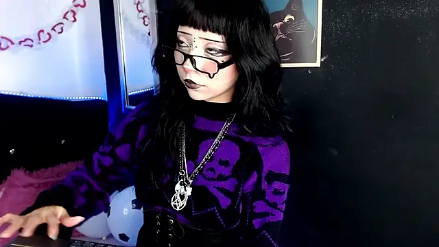 KiomyVamp online show from 06.04.26