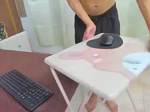 Snapshot of NobaCortez chatting on 04.09.26 NobaCortez online show from 04.09.26