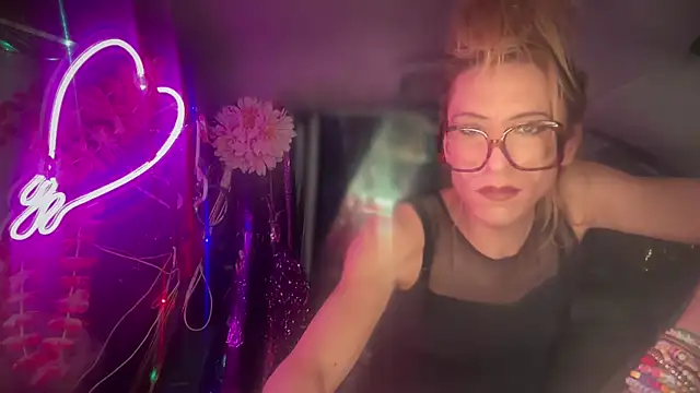 TgirlBrat online show from 05.24.26