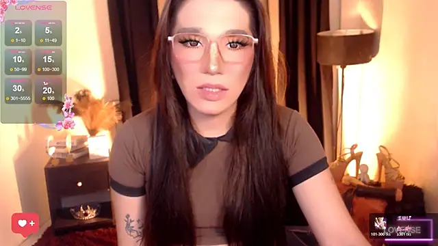 Snapshot of Precious_RoseDollxxx chatting on 06.19.26 Precious RoseDollxxx online show from 06.19.26