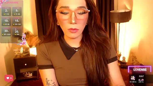 Snapshot of Precious_RoseDollxxx chatting on 07.10.26 Precious RoseDollxxx online show from 07.10.26