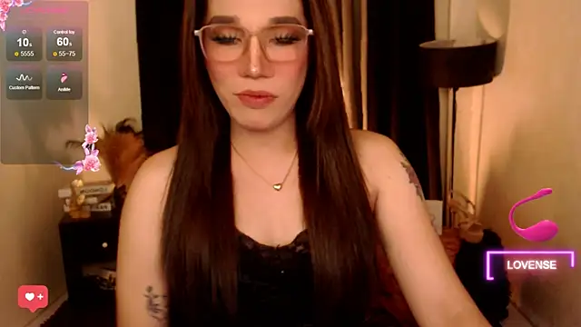 Snapshot of Precious_RoseDollxxx chatting on 07.19.26 Precious RoseDollxxx online show from 07.19.26