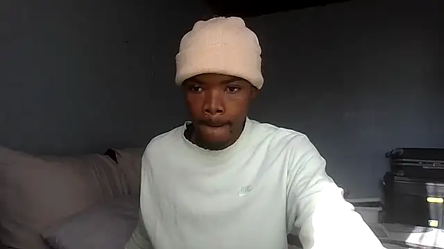 Snapshot of Nkazimulz chatting on 05.26.26 Nkazimulz online show from 05.26.26