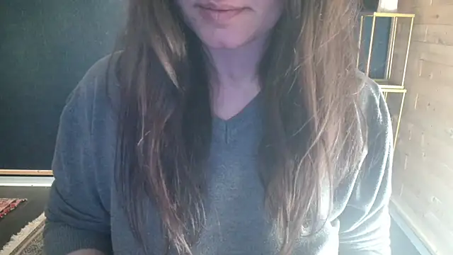 NicoleLove  online show from 04.27.26