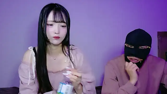 Snapshot of OL_misachan chatting on 04.25.26 OL misachan online show from 04.25.26