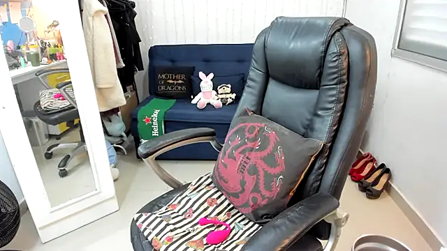 Snapshot of amaracamgirl chatting on 03.06.25 amaracamgirl online show from 03.06.25