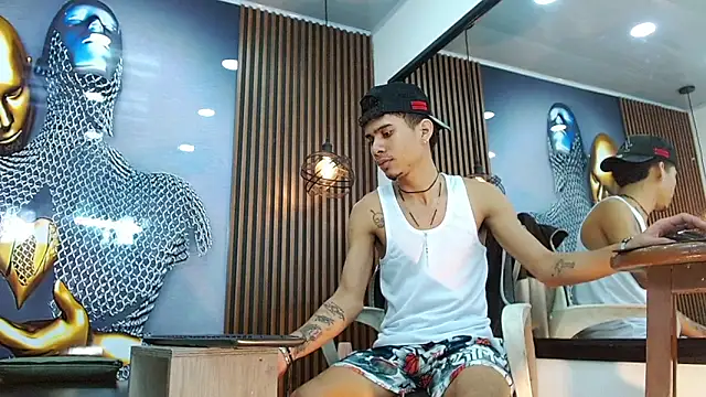 Skinny cute Alyer online show from 05.08.26