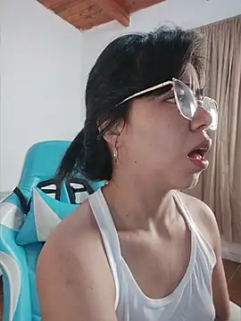 Snapshot of Iam_eli09 chatting on 06.01.26 Iam eli09 online show from 06.01.26